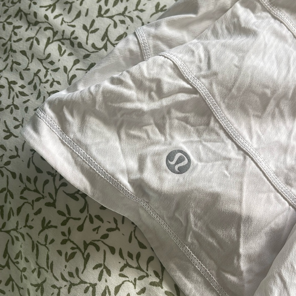 Lululemon white skirt with built in shorts
